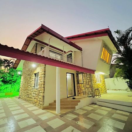 Taj Villa With Free Wifi Лонавала Екстериор снимка