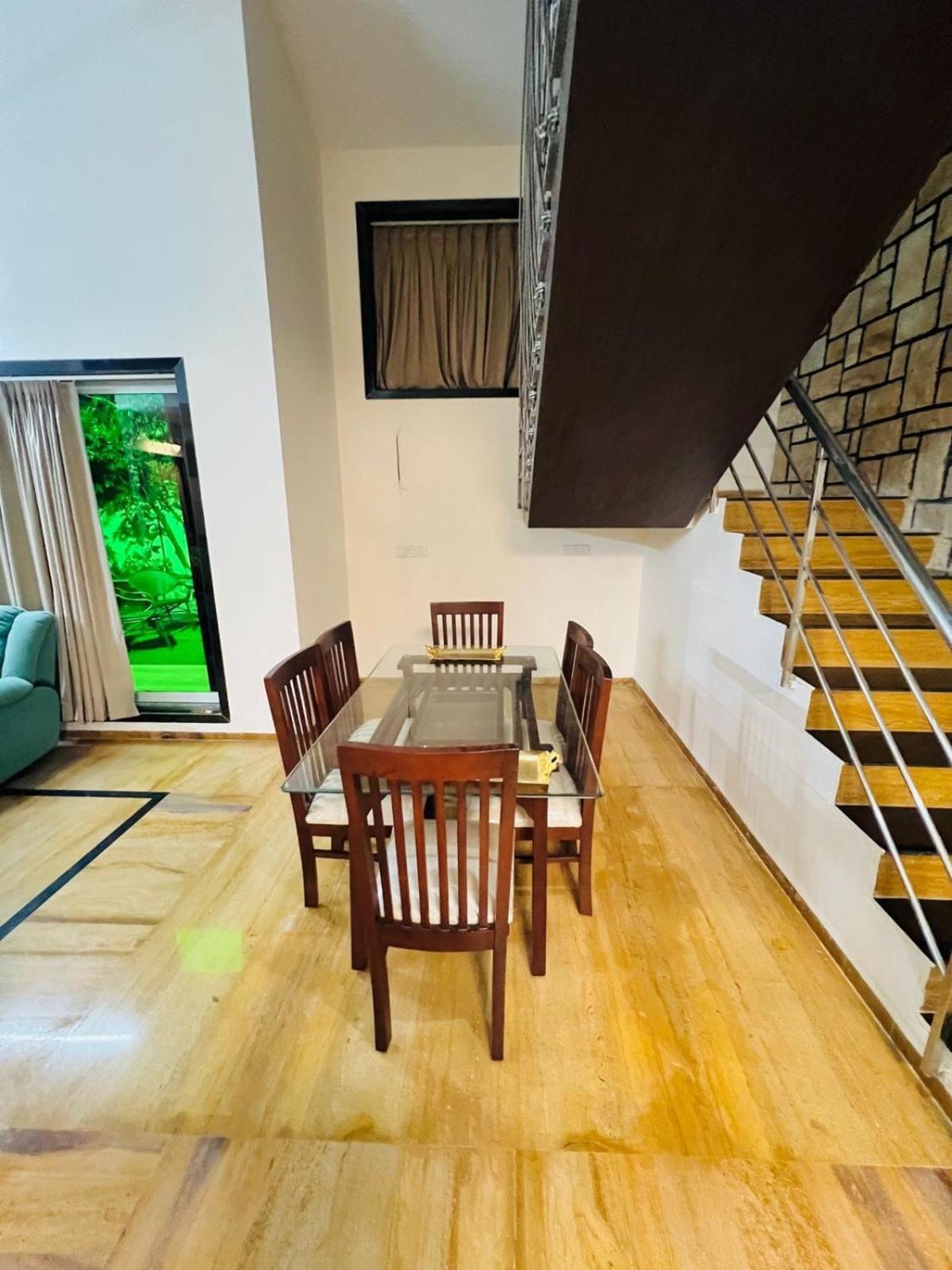 Taj Villa With Free Wifi Лонавала Екстериор снимка
